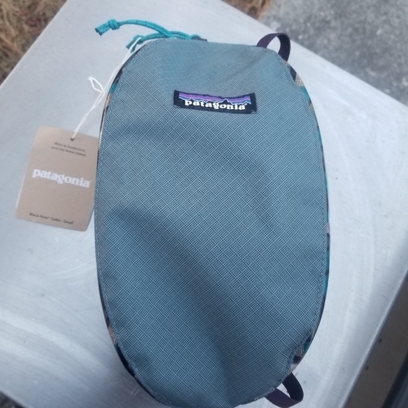 Patagonia black hole Cube Bag 3L NWT UNISEX - Picture 6 of 8